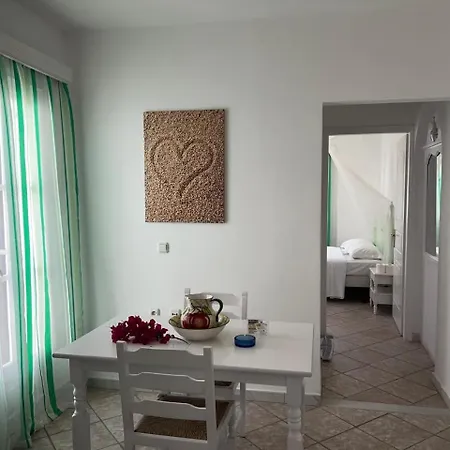Mylos Naxos Apartman *