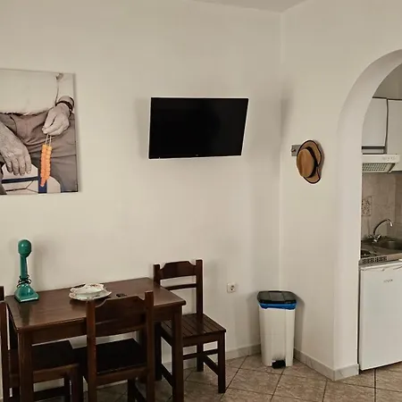 Mylos Naxos Apartman *